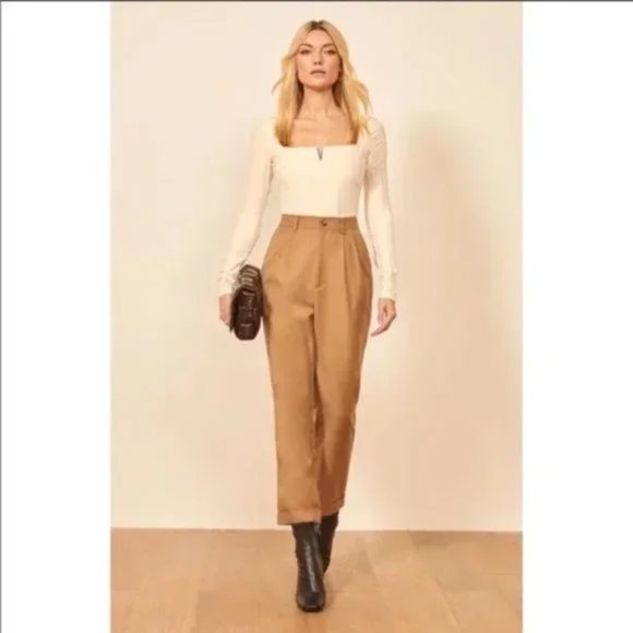 NWT Reformation Delaney top - Picture 2 of 5